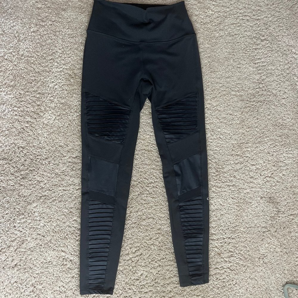 Alo Leggings